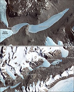 Satellitenfoto des Taylor Valley mit vergrößerter Aufnahme des Bonneysees