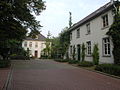 Direkt am Schloss des weiße Haus, der frühere Wohnsitz der Familie Wittfeld in Moers