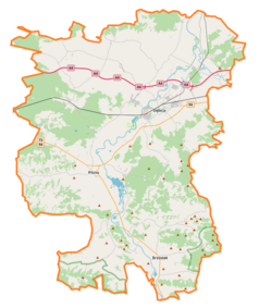 Mapa konturowa powiatu dębickiego, na dole nieco na prawo znajduje się punkt z opisem „Brzostek, cmentarz wojenny nr 223”