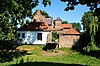 Huis Heijen: hoofdgebouw met bijgebouwen, poort en tuinmuur