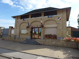 The town hall of Louches