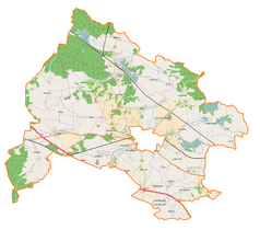 Mapa konturowa gminy wiejskiej Chojnów, blisko centrum na prawo u góry znajduje się punkt z opisem „Parafia Narodzenia św. Jana Chrzciciela w Zamienicach”