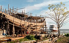 Pinisi, art of boatbuilding in South Sulawesi[11] (2017)