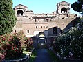 Porta Asinaria dentro le mura