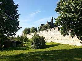 Deel van de stadsmuren van Szydłów