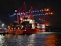 Monte Verde 2021 im Hamburger Hafen bei Nacht