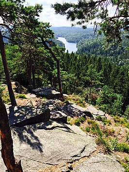 Het meer Mosjøen in nationaal park Østmarka