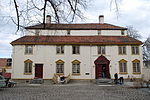 Bakke gård