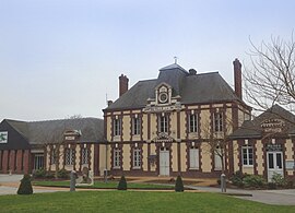 The town hall in Amfreville-la-Mi-Voie