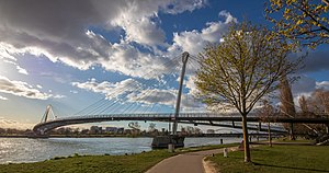 Passerelle des Deux Rives