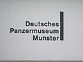 Eingangsschriftzug des Deutschen Panzermuseum