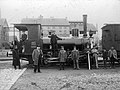 Eine Lok am Bahnhof Rosenheim um 1890