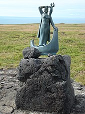 Statue der Guðríðr Þorbjarnardóttir auf Island