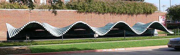 Skulptur Wave in Dallas