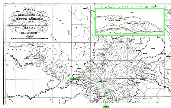 Ausschnitt aus Junghuhns Karte der südlichen Battaländer. Zu sehen ist der erloschene Vulkan Lubu Radja mit nachträglich eingefügten Ansichtsskizzen im grün umrandeten Feld nach Peilungen von Huraba (oben) und Napa (unten). Gebogene Striche deuten die Kämme und Rücken der Gebirgszüge an, konzentrische Kreise die markantesten Berggipfel, geschlängelte Linien die Bäche und Flüsse. Am unteren Rand Junghuhns Standlager bei Tobing.