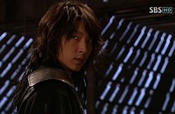 I Dzsungi (Lee Joon-gi) mint Ildzsime (Iljimae)