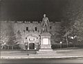 Statua di Pietro Micca, illuminazione realizzata negli anni '60 da Guido Chiarelli