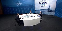 İstanbul 2019 Seçim Özel yayını; Ekrem İmamoğlu, Binali Yıldırım ve moderatör İsmail Küçükkaya